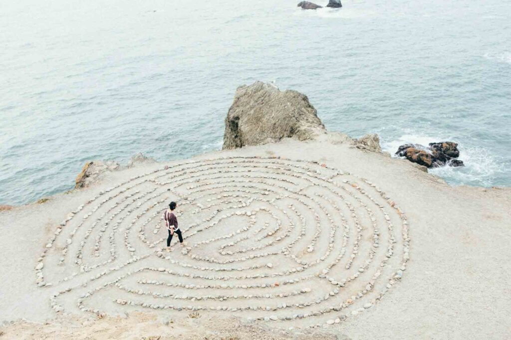 How an Energy Healer Helps in Connecting You with Your Energy Source