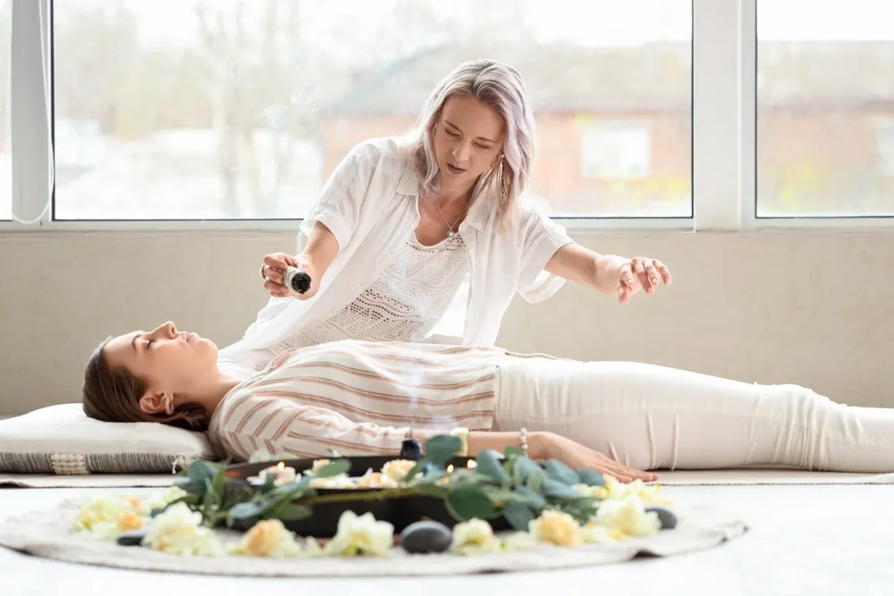 Energy healing for letting go and finding inner peace